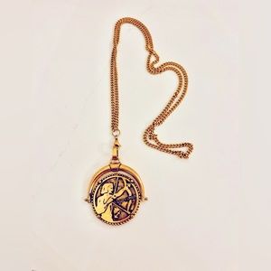 Dylan Lex guilded Zodiac necklace Sagittarius